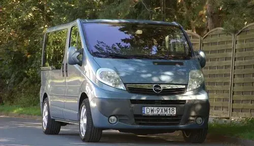 OPEL Vivaro 