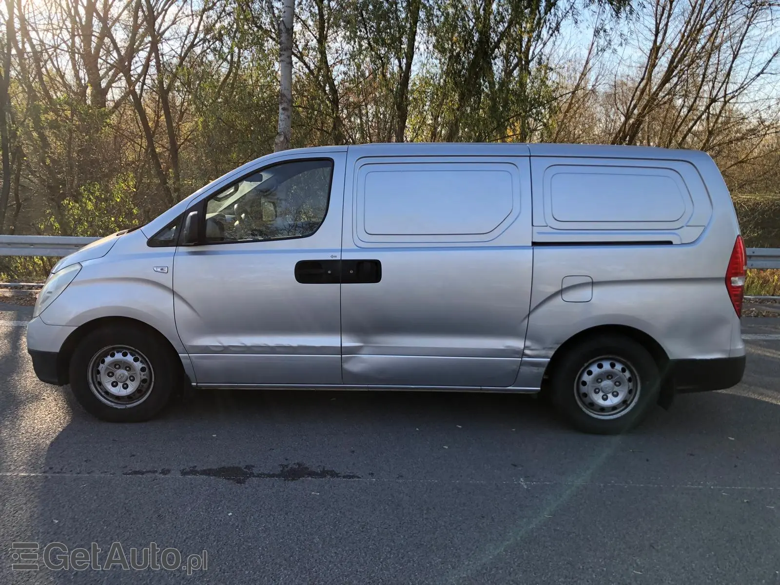 HYUNDAI H1 Classic