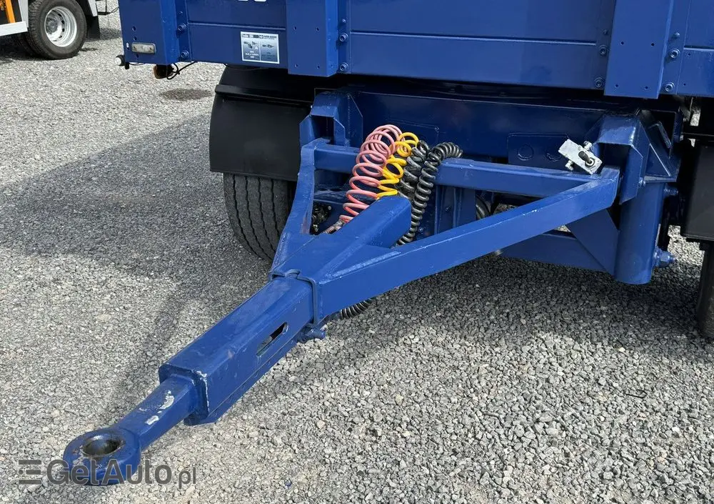 SAMRO Ciężarowa 2-osiowa na poduszkach 