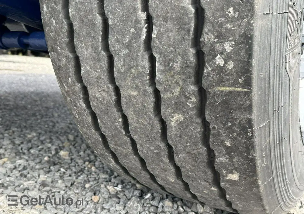 SAMRO Ciężarowa 2-osiowa na poduszkach 