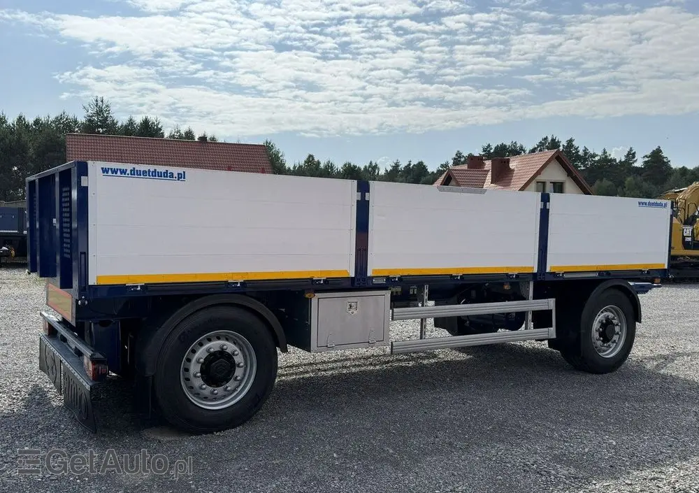 SAMRO Ciężarowa 2-osiowa na poduszkach 