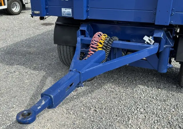 SAMRO Ciężarowa 2-osiowa na poduszkach 