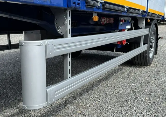 SAMRO Ciężarowa 2-osiowa na poduszkach 