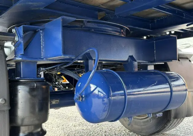 SAMRO Ciężarowa 2-osiowa na poduszkach 