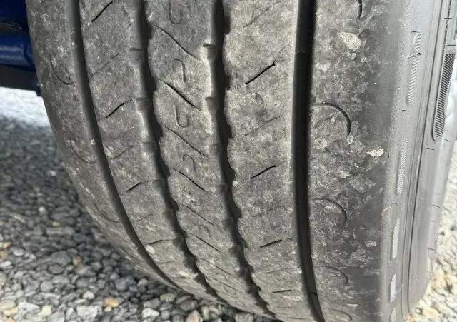 SAMRO Ciężarowa 2-osiowa na poduszkach 