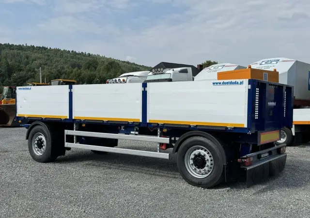 SAMRO Ciężarowa 2-osiowa na poduszkach 