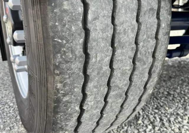 SAMRO Ciężarowa 2-osiowa na poduszkach 