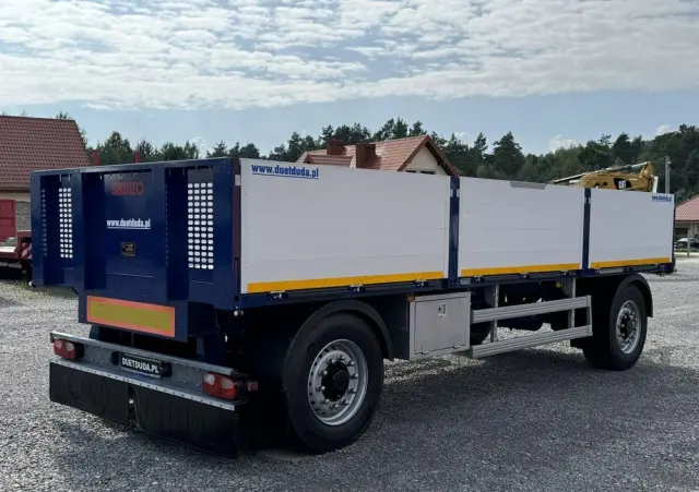 SAMRO Ciężarowa 2-osiowa na poduszkach 