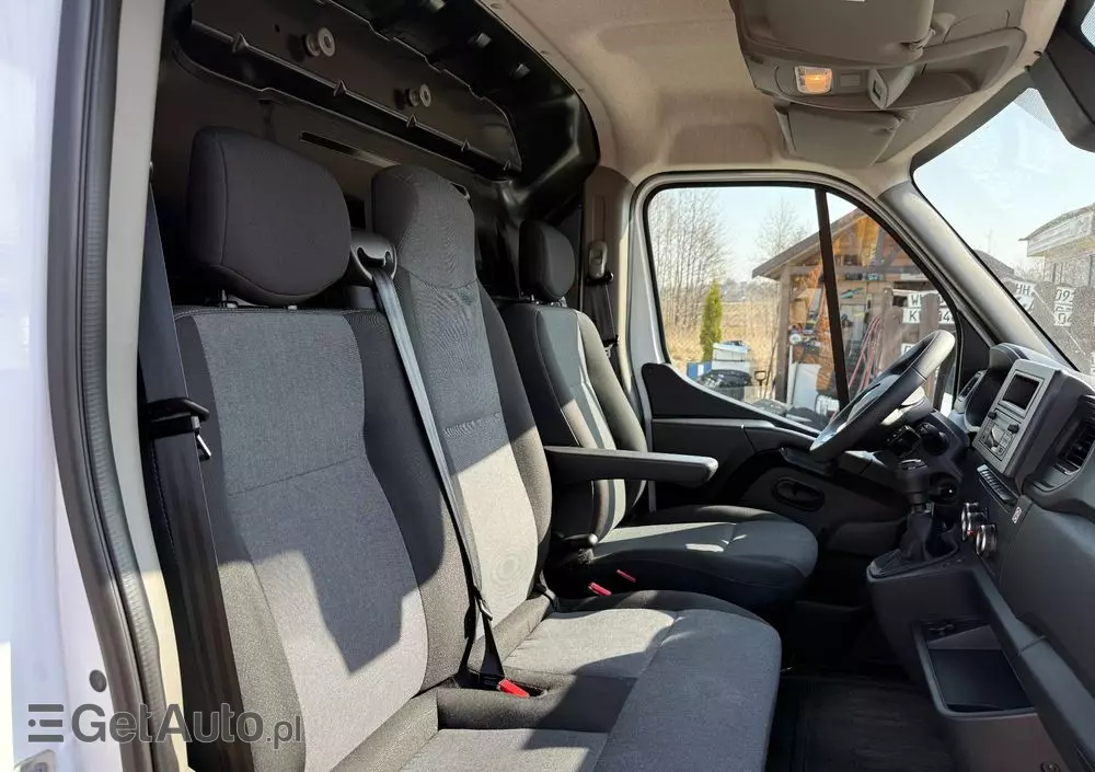 RENAULT MASTER/L3H2/ 2024/Klima/tempoma/hak/multifunkcja/ 