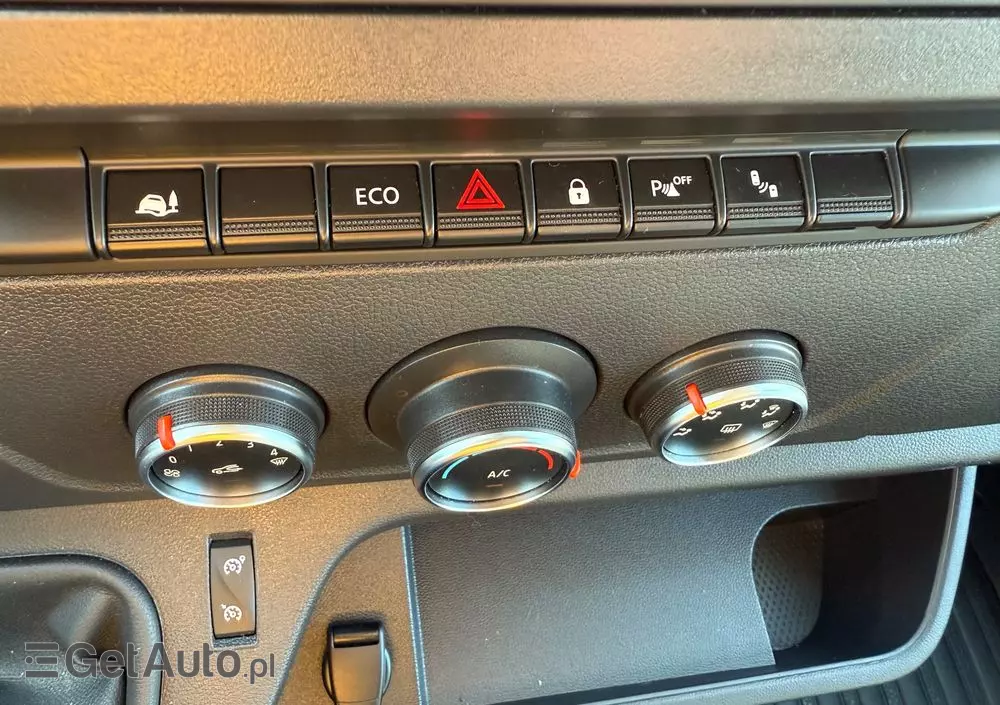 RENAULT MASTER/L3H2/ 2024/Klima/tempoma/hak/multifunkcja/ 