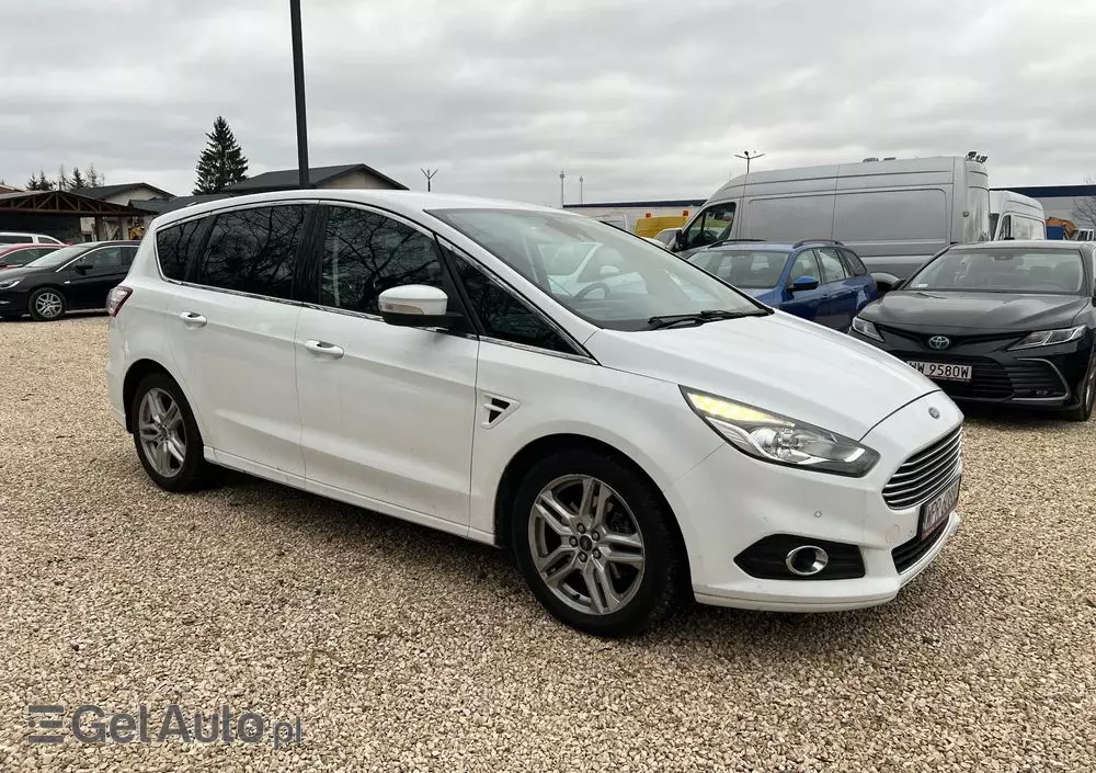 FORD S-Max 2.0 TDCi Titanium PowerShift