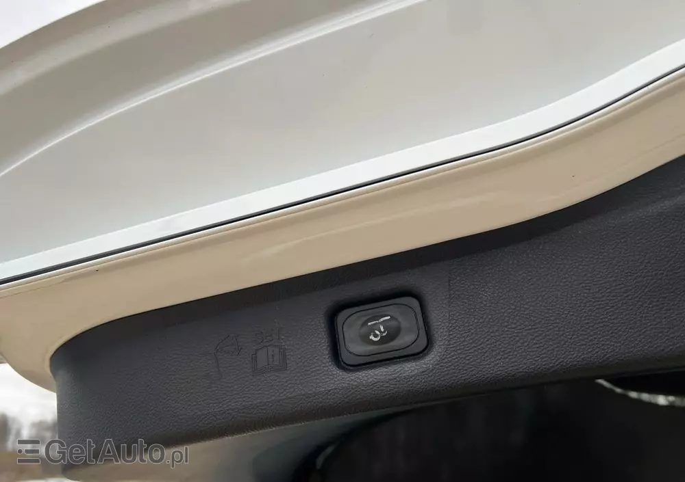 FORD S-Max 2.0 TDCi Titanium PowerShift