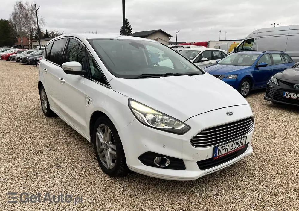 FORD S-Max 2.0 TDCi Titanium PowerShift