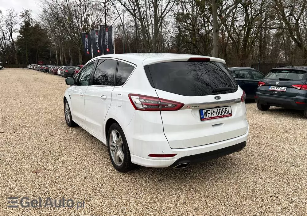 FORD S-Max 2.0 TDCi Titanium PowerShift