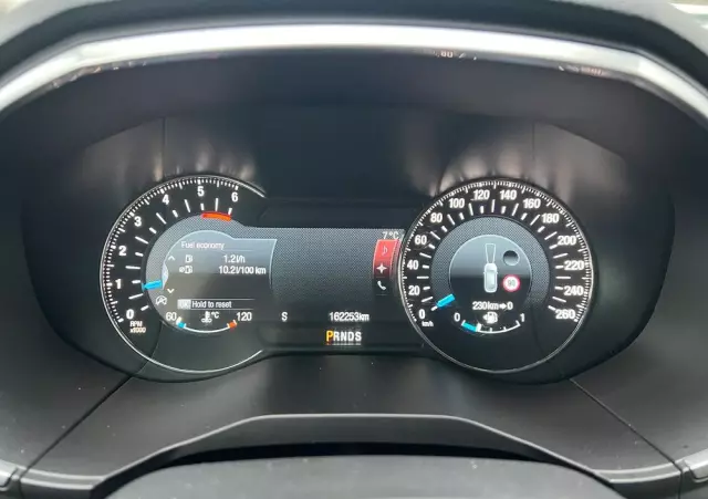 FORD S-Max 2.0 TDCi Titanium PowerShift