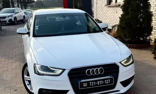 AUDI A4 