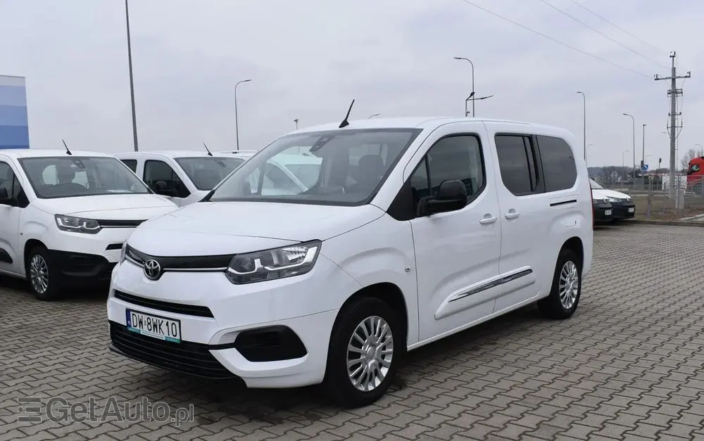 TOYOTA Proace City Verso 1.5 D-4D Business