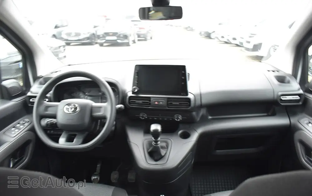 TOYOTA Proace City Verso 1.5 D-4D Business