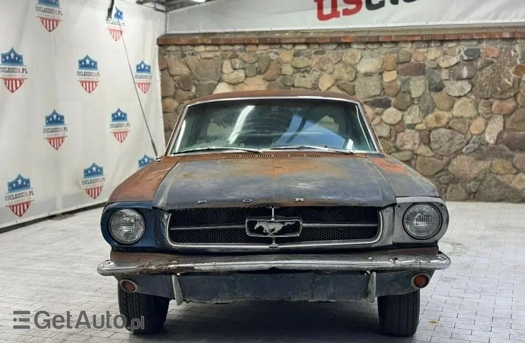 FORD Mustang 