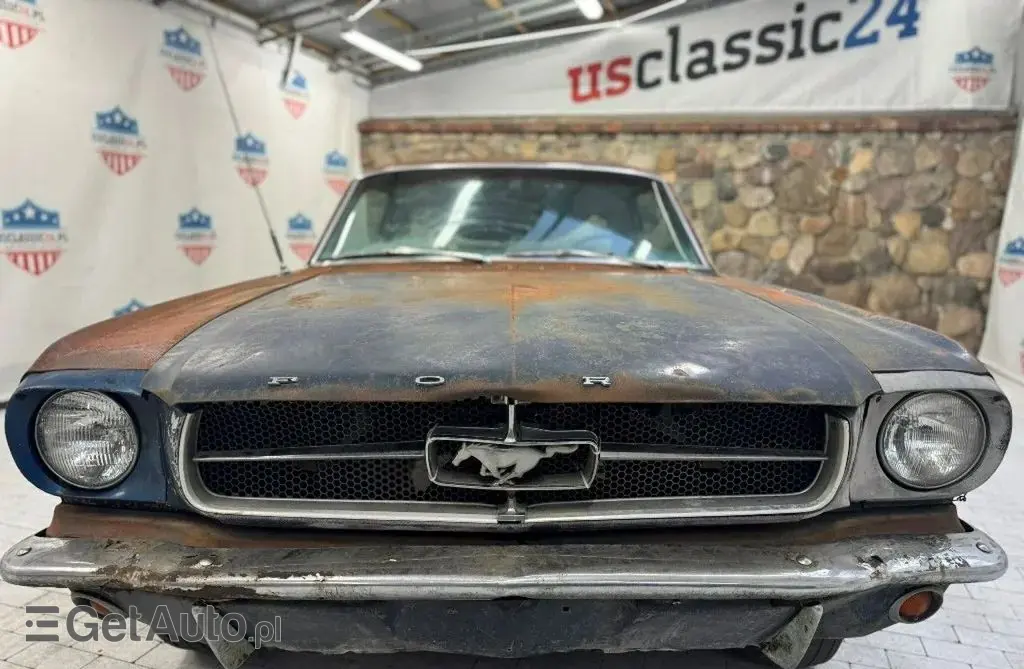 FORD Mustang 