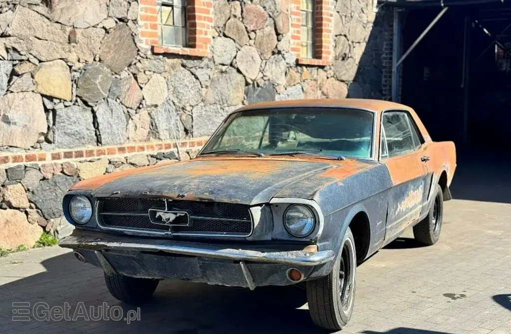 FORD Mustang 