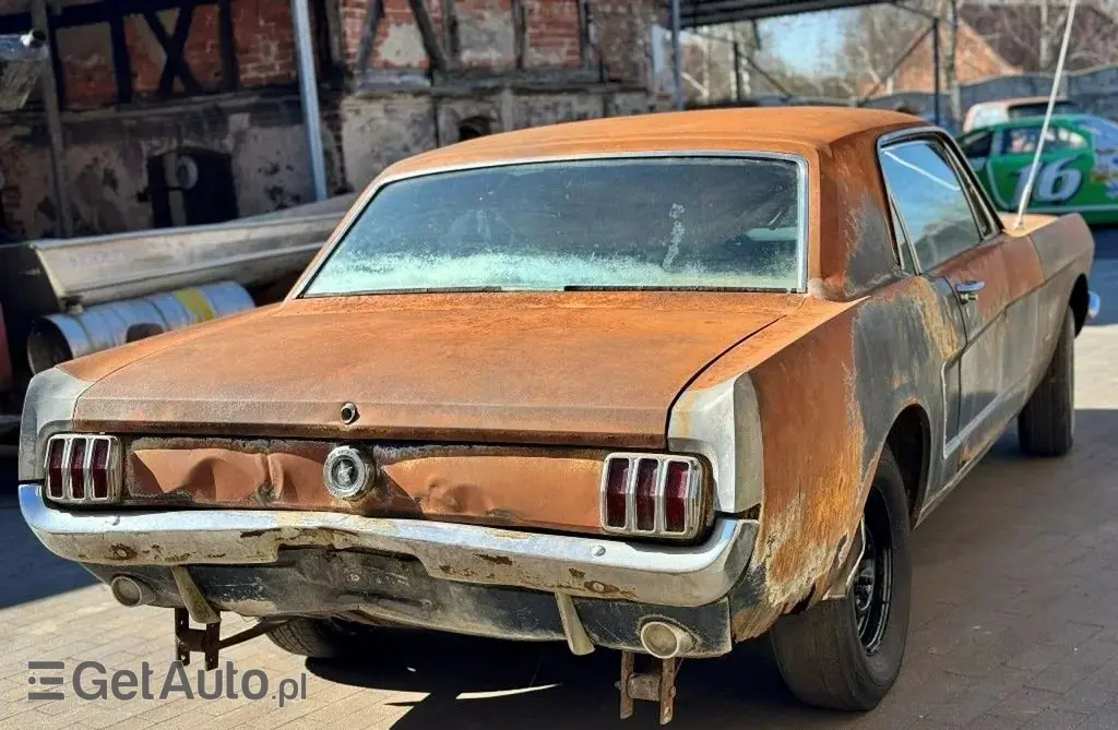 FORD Mustang 