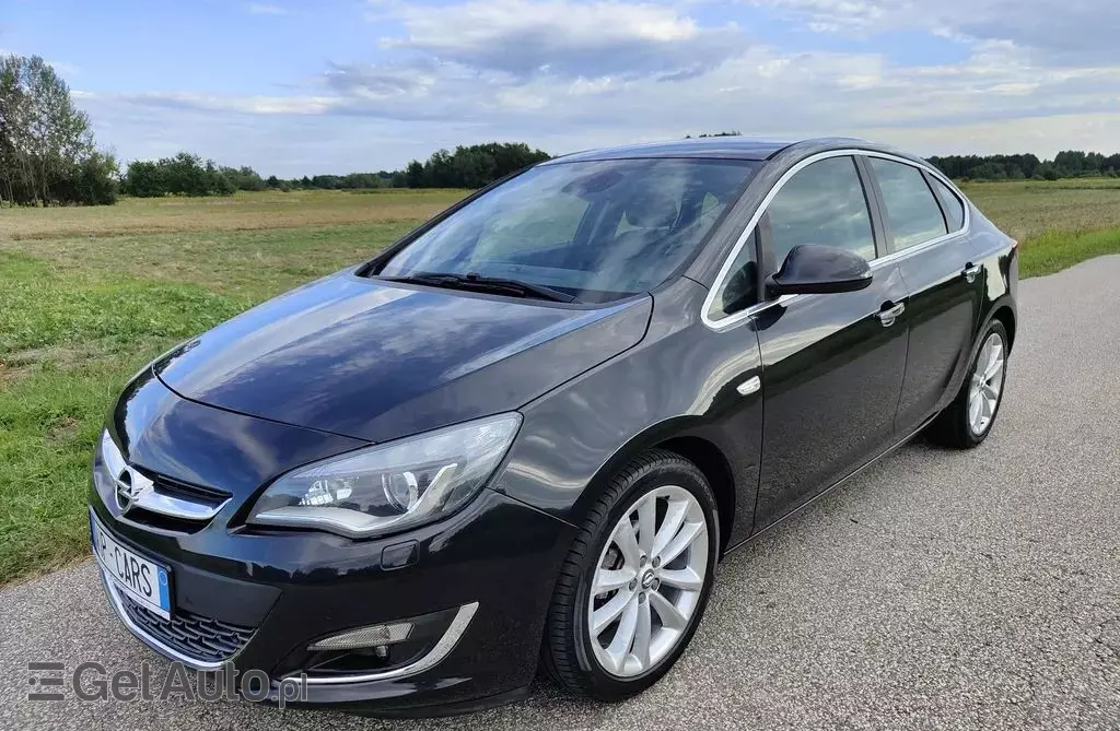 OPEL Astra 1.4 Turbo (140 KM)