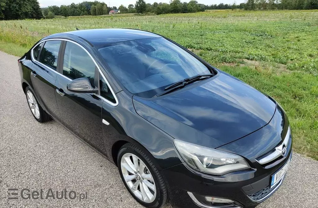 OPEL Astra 1.4 Turbo (140 KM)
