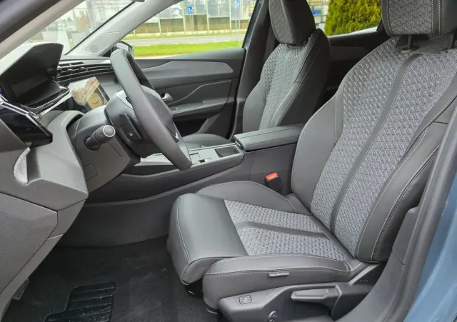 PEUGEOT 308 1.2 mHEV Allure S&S e-DCS6