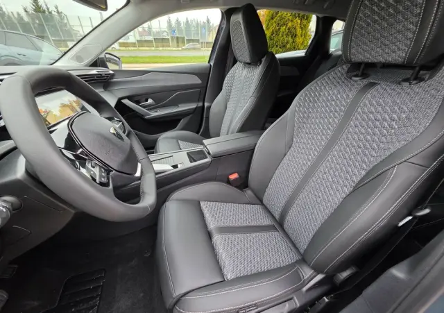 PEUGEOT 308 1.2 mHEV Allure S&S e-DCS6