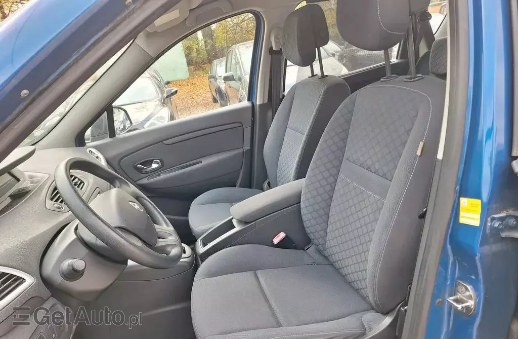 RENAULT Scenic 1.6 16V (110 KM)