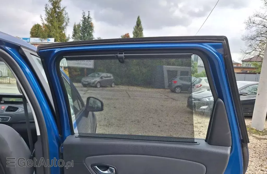 RENAULT Scenic 1.6 16V (110 KM)