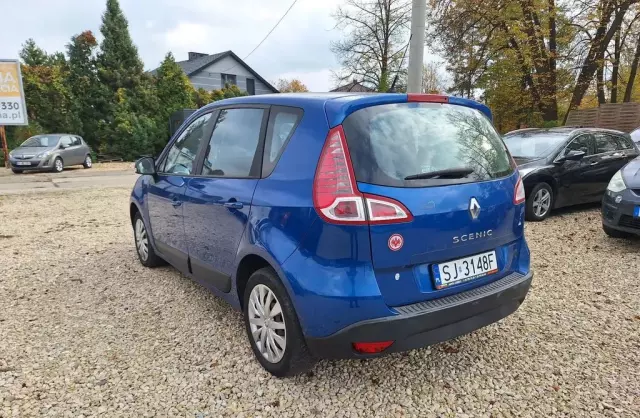 RENAULT Scenic 1.6 16V (110 KM)
