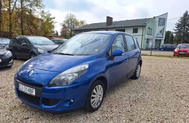 RENAULT Scenic 1.6 16V (110 KM)