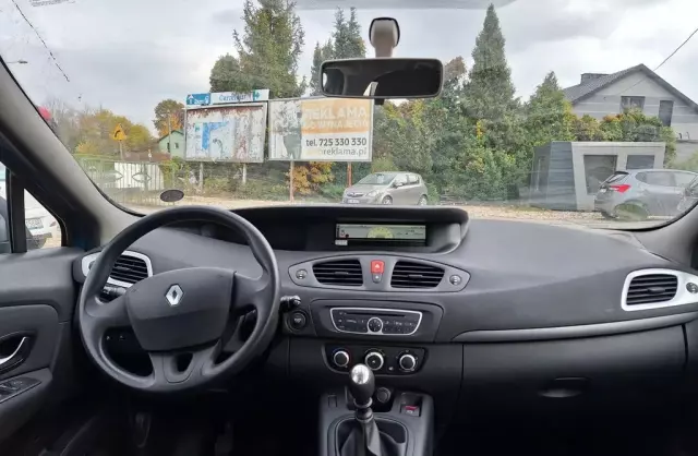 RENAULT Scenic 1.6 16V (110 KM)