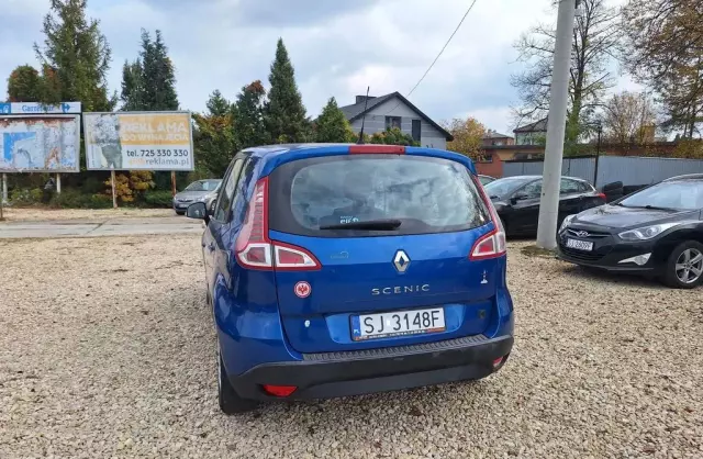 RENAULT Scenic 1.6 16V (110 KM)
