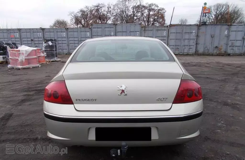 PEUGEOT 407 