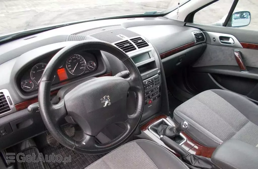 PEUGEOT 407 
