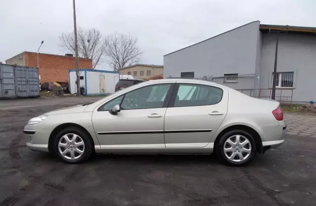 PEUGEOT 407 