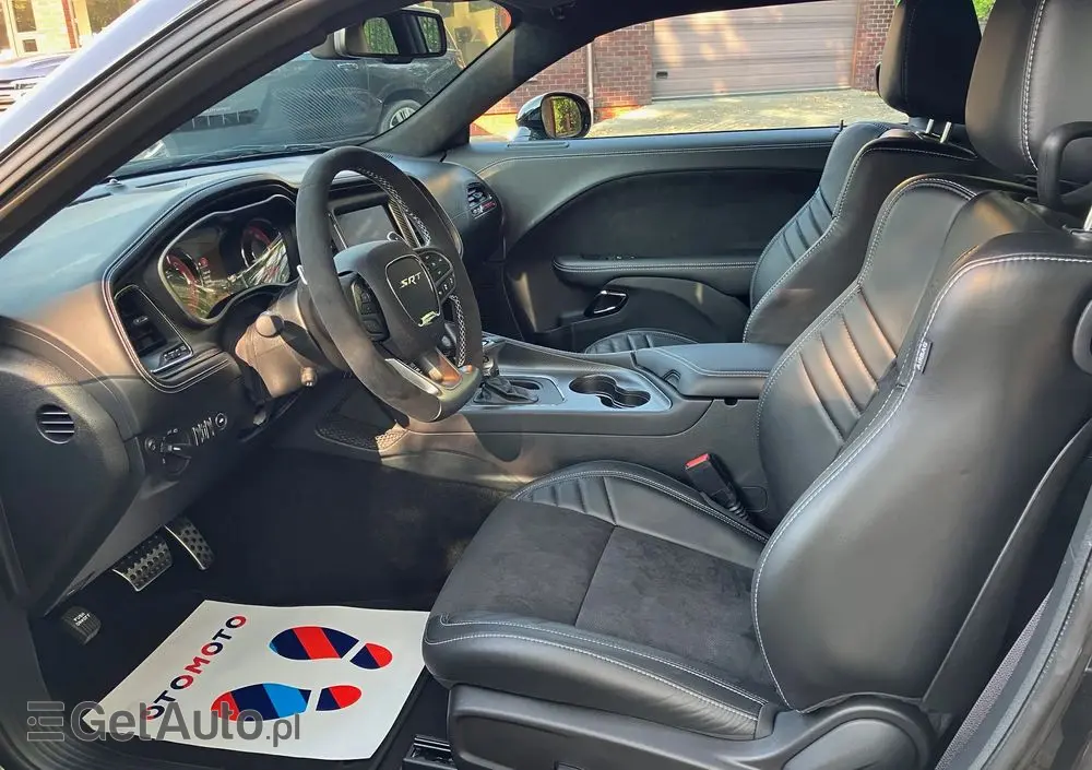 DODGE Challenger 6.2 Hellcat Widebody