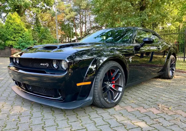 DODGE Challenger 6.2 Hellcat Widebody