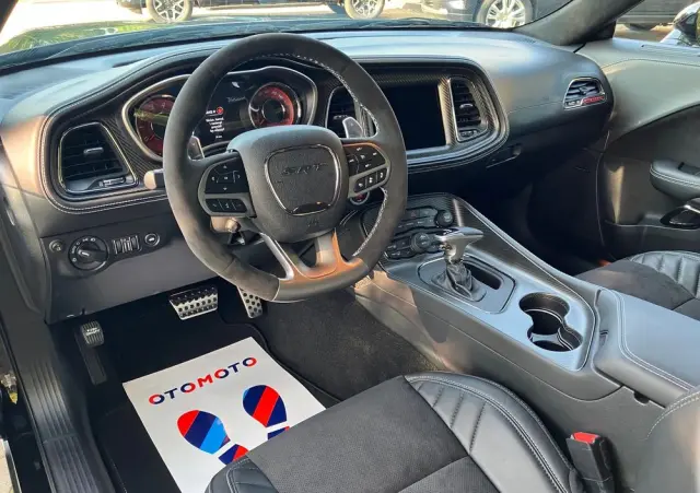 DODGE Challenger 6.2 Hellcat Widebody