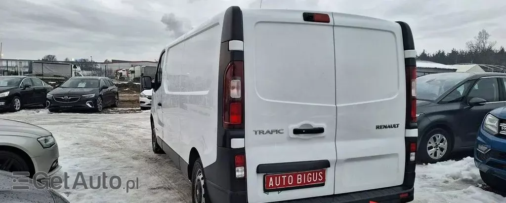 RENAULT Trafic 