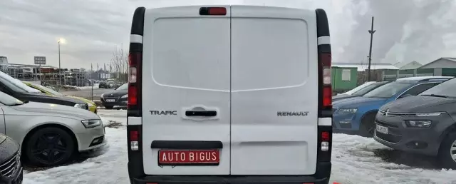 RENAULT Trafic 