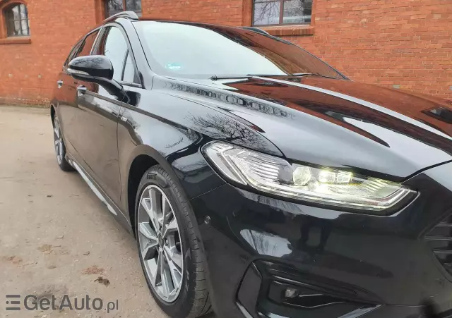 FORD Mondeo 2.0 EcoBlue ST-Line Plus