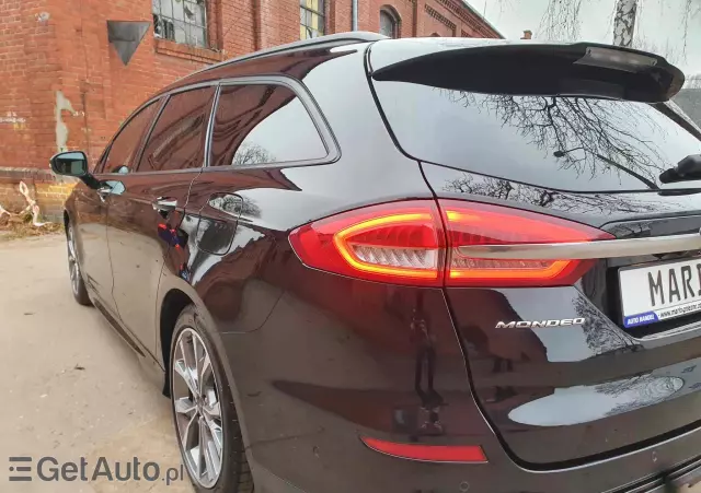 FORD Mondeo 2.0 EcoBlue ST-Line Plus