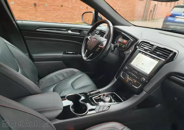 FORD Mondeo 2.0 EcoBlue ST-Line Plus