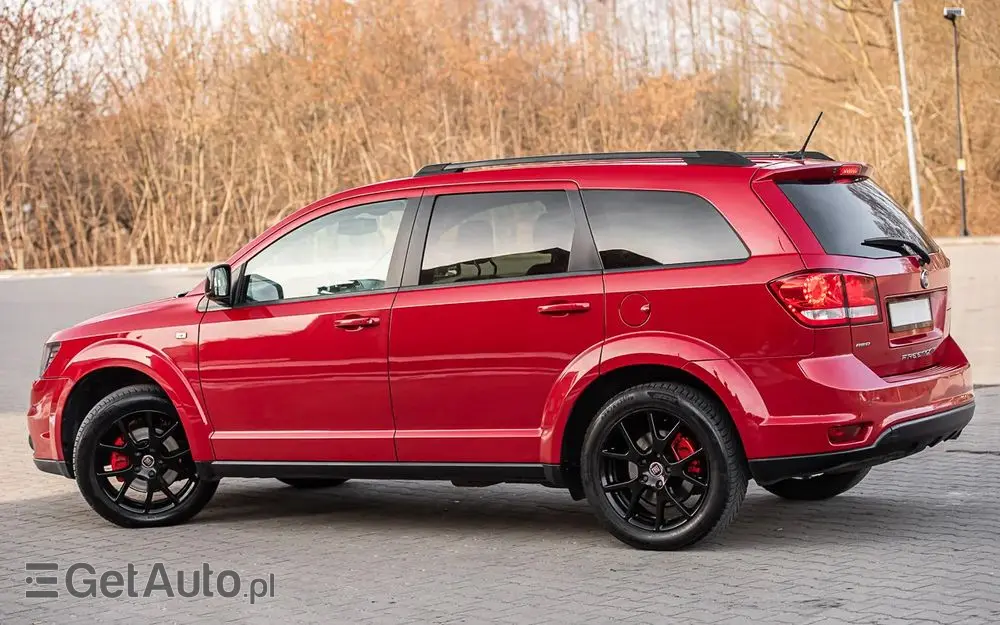 FIAT Freemont 2.0 Multijet 16V DPF Automatik Allrad Cross