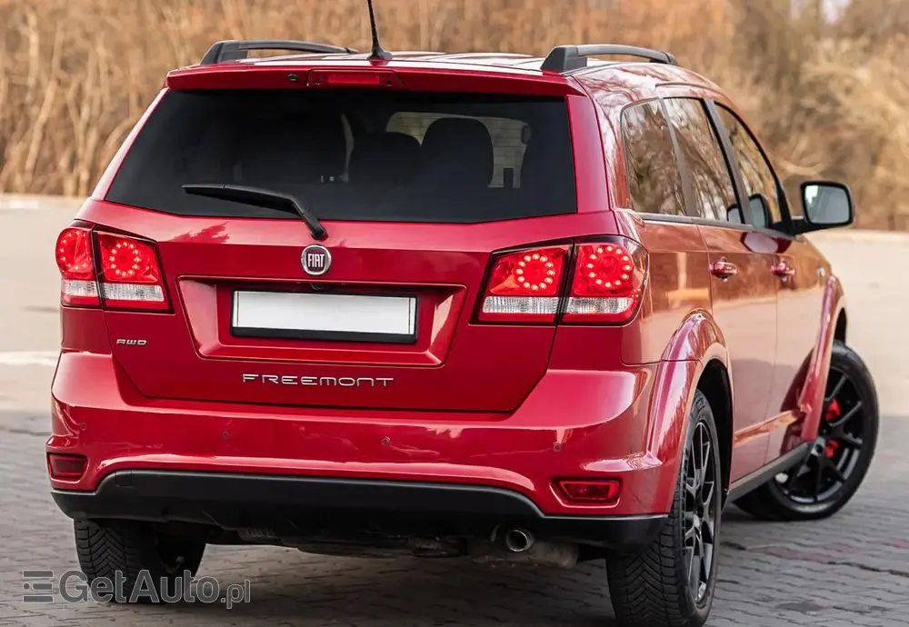 FIAT Freemont 2.0 Multijet 16V DPF Automatik Allrad Cross