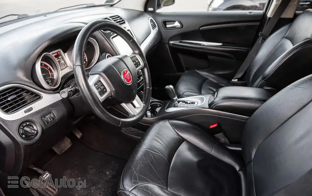 FIAT Freemont 2.0 Multijet 16V DPF Automatik Allrad Cross